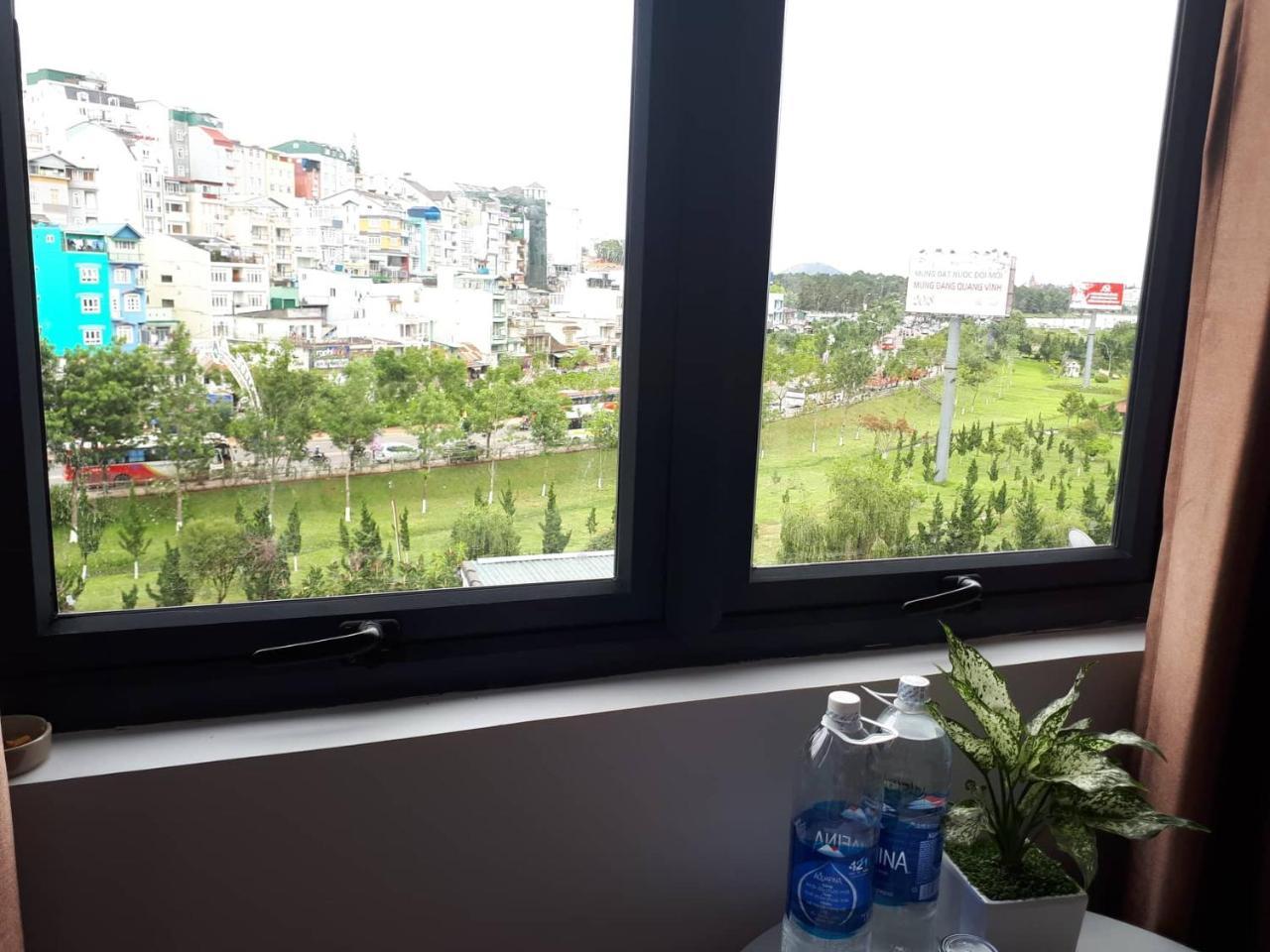 Minh Quan Hotel Далат Екстер'єр фото
