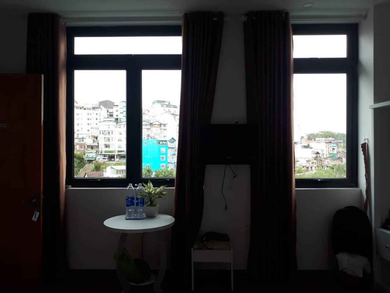 Minh Quan Hotel Далат Екстер'єр фото