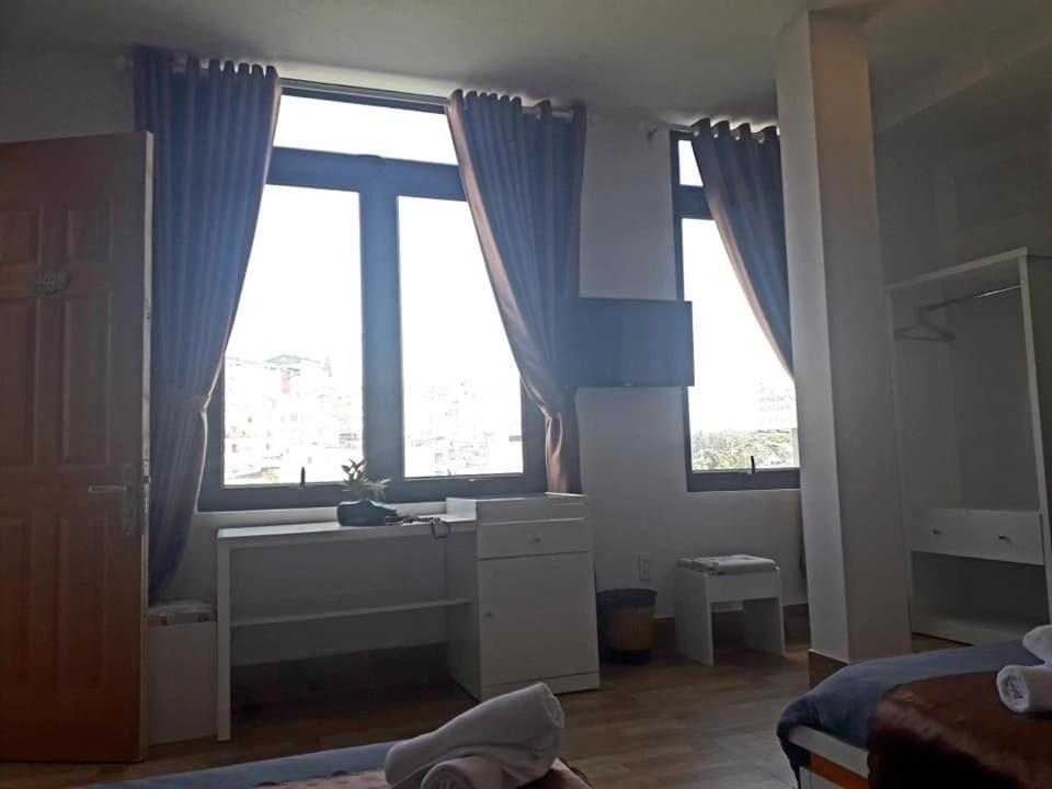 Minh Quan Hotel Далат Екстер'єр фото