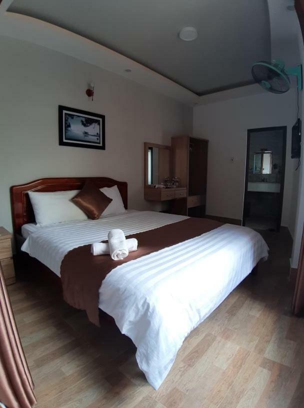 Minh Quan Hotel Далат Екстер'єр фото