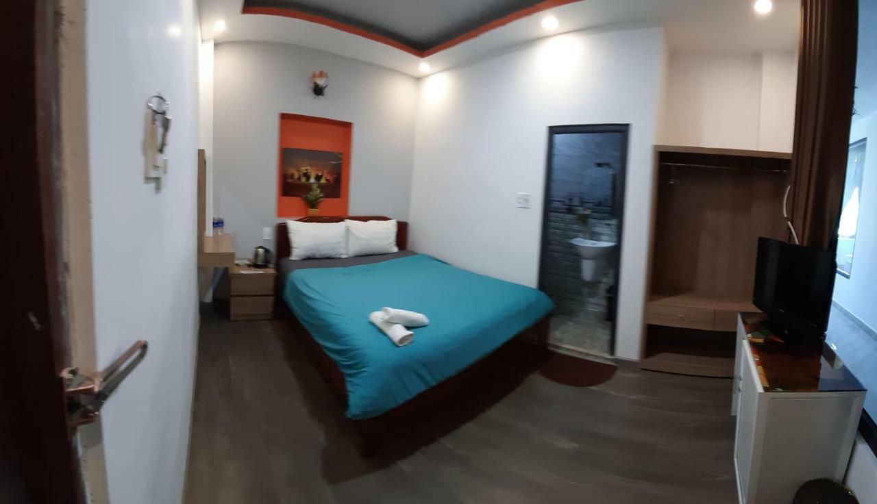 Minh Quan Hotel Далат Екстер'єр фото