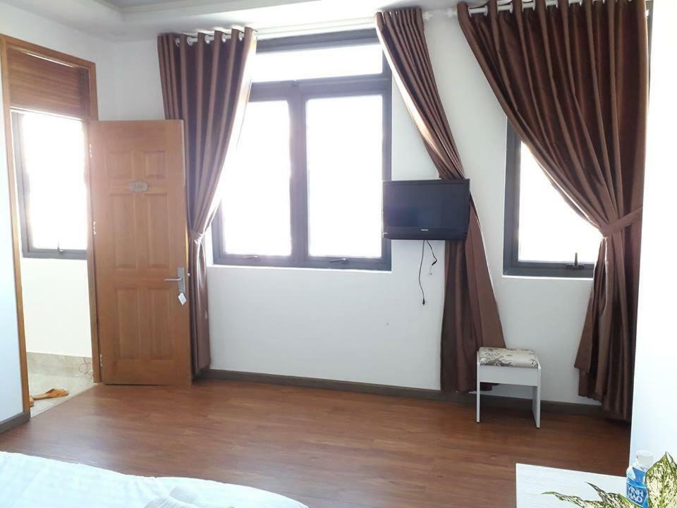 Minh Quan Hotel Далат Екстер'єр фото