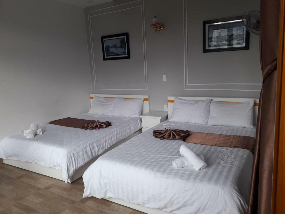 Minh Quan Hotel Далат Екстер'єр фото