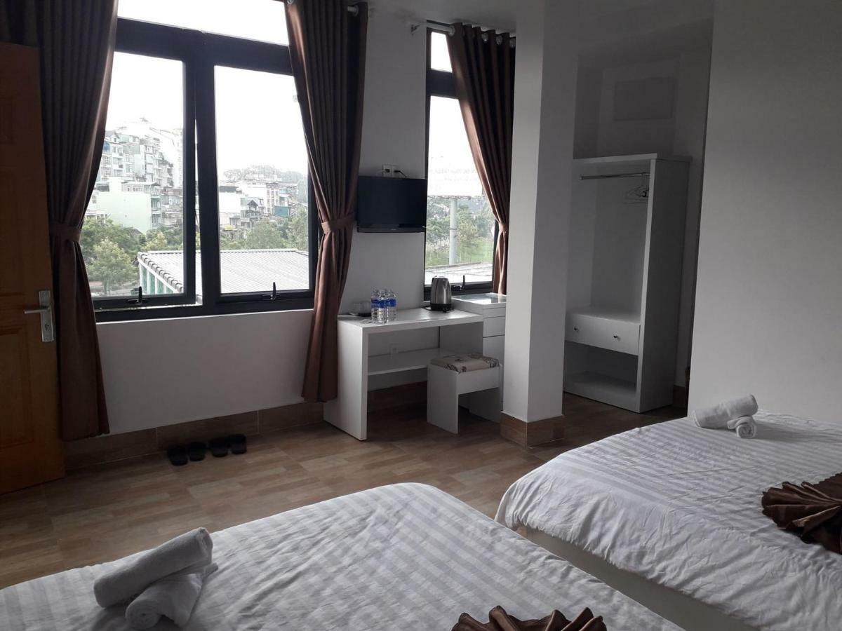 Minh Quan Hotel Далат Екстер'єр фото